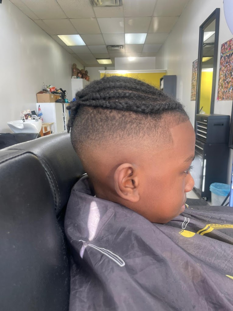 Fresh lineup — Roi De Klipz Barbier LaSalle